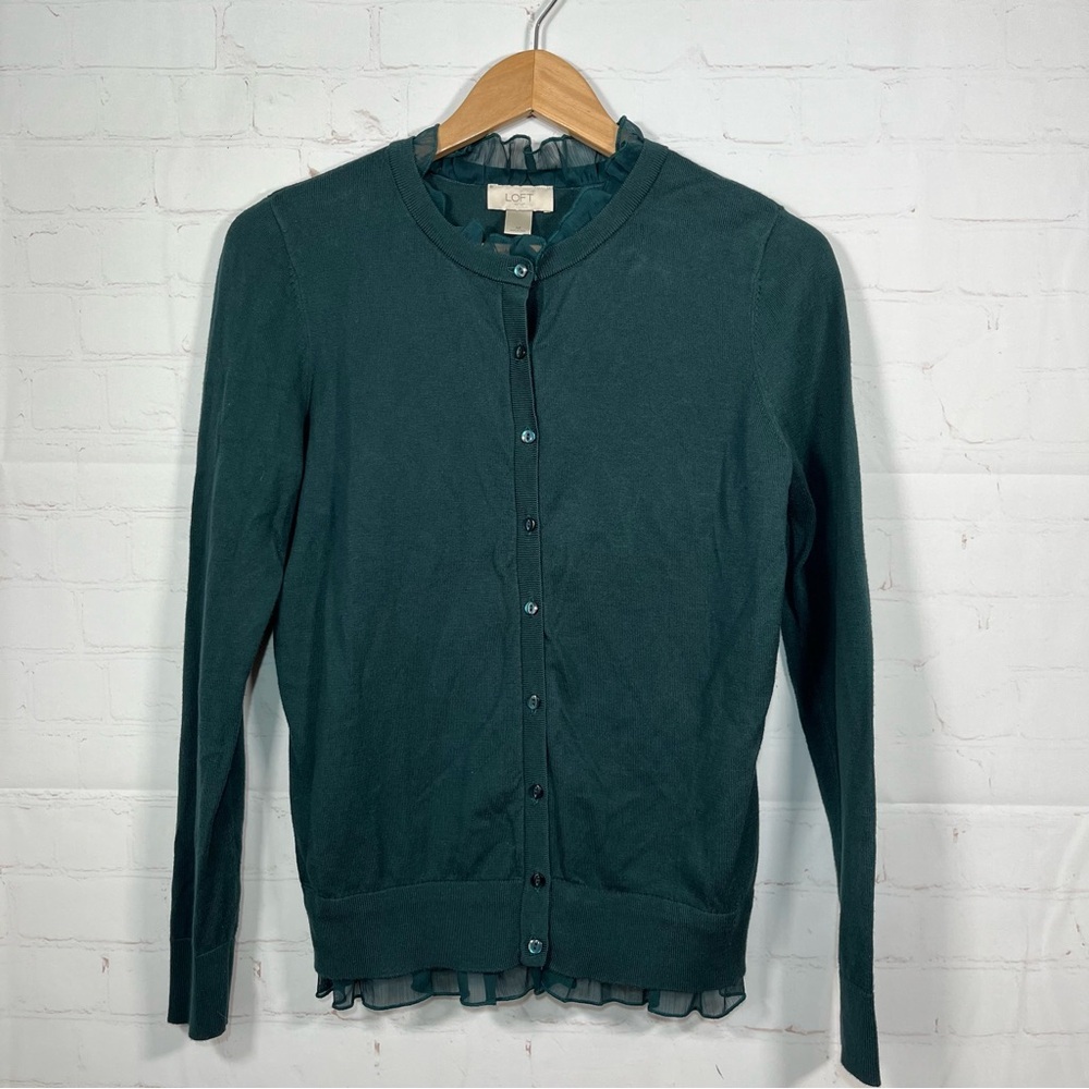 LOFT Cardigan Sweater Women’s Size Medium Green Button Up Ruffle Trim